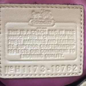Coach Bags - Coach purse - great condition !! Coach Bags - Coach purse - great condition !!